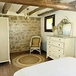 Bed & Breakfast Masia Aubareda San Martín de Tous