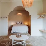 Bed & Breakfast Masia Aubareda 4*