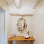 Masia Aubareda Bed & Breakfast