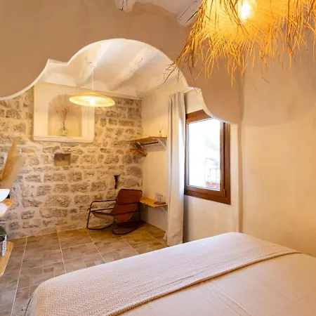 Masia Aubareda 4*