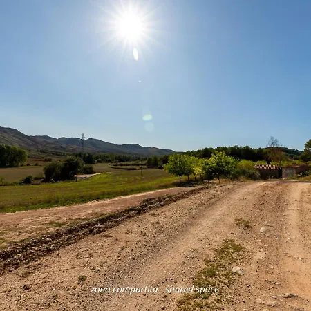 Masia Aubareda * San Martín de Tous