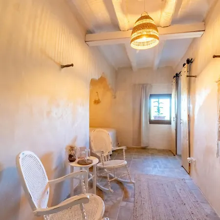 Bed & Breakfast Masia Aubareda San Marti de Tous