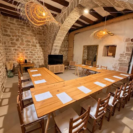 Masia Aubareda Bed and breakfast Sant Martí de Tous